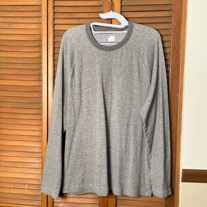 GAP Heather Gray Long Sleeve Men's Tee